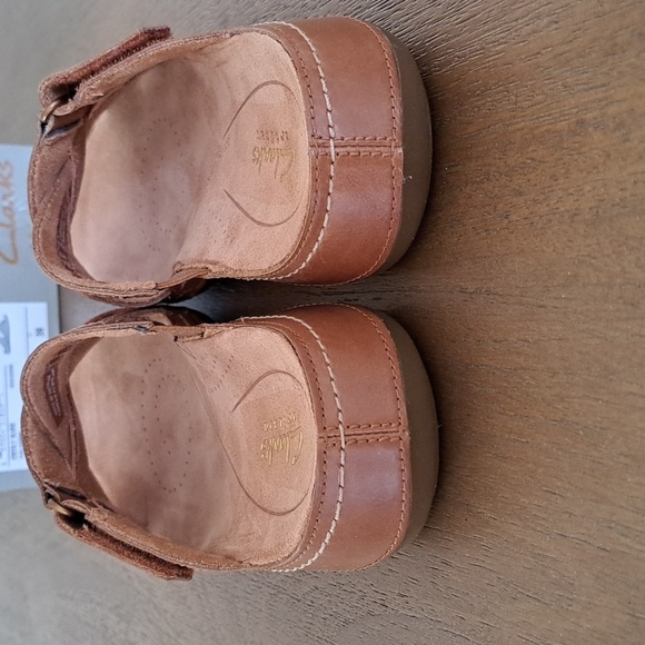 Clarks Artisan Cecily Slide - Color: Tan Combination - Size: 7.5 W - Picture 5 of 9